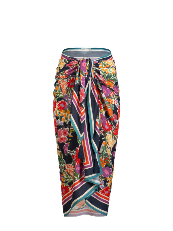 Melanie Pareo In Gardenia