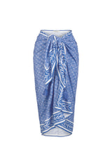 Melanie Pareo In Meridien Breeze